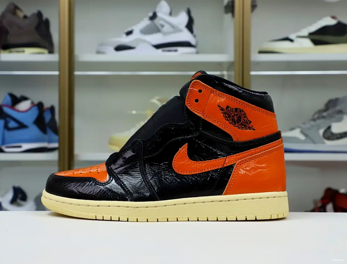 'SHATTERED JORDAN 1 AIR BACKBOARD OG HIGH RETRO 3.0' 0706